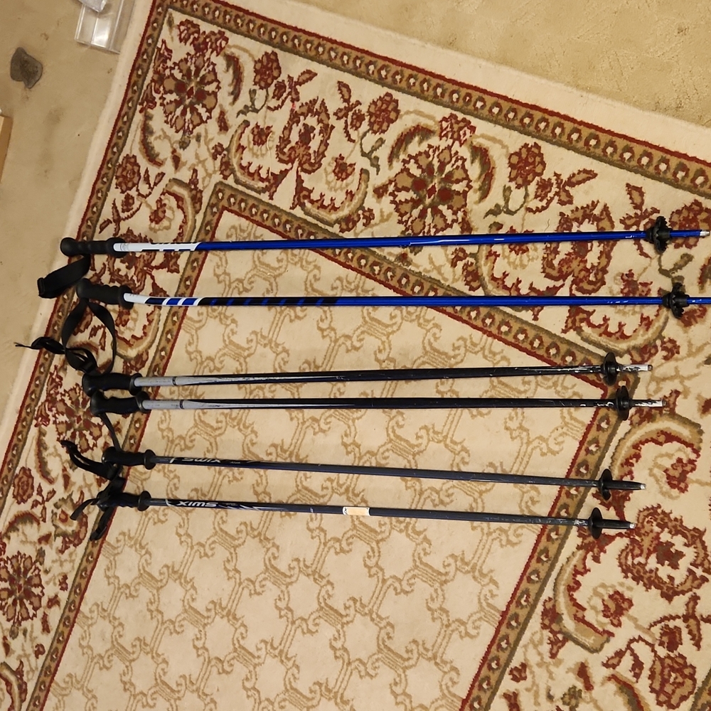 Bundle of ski poles used